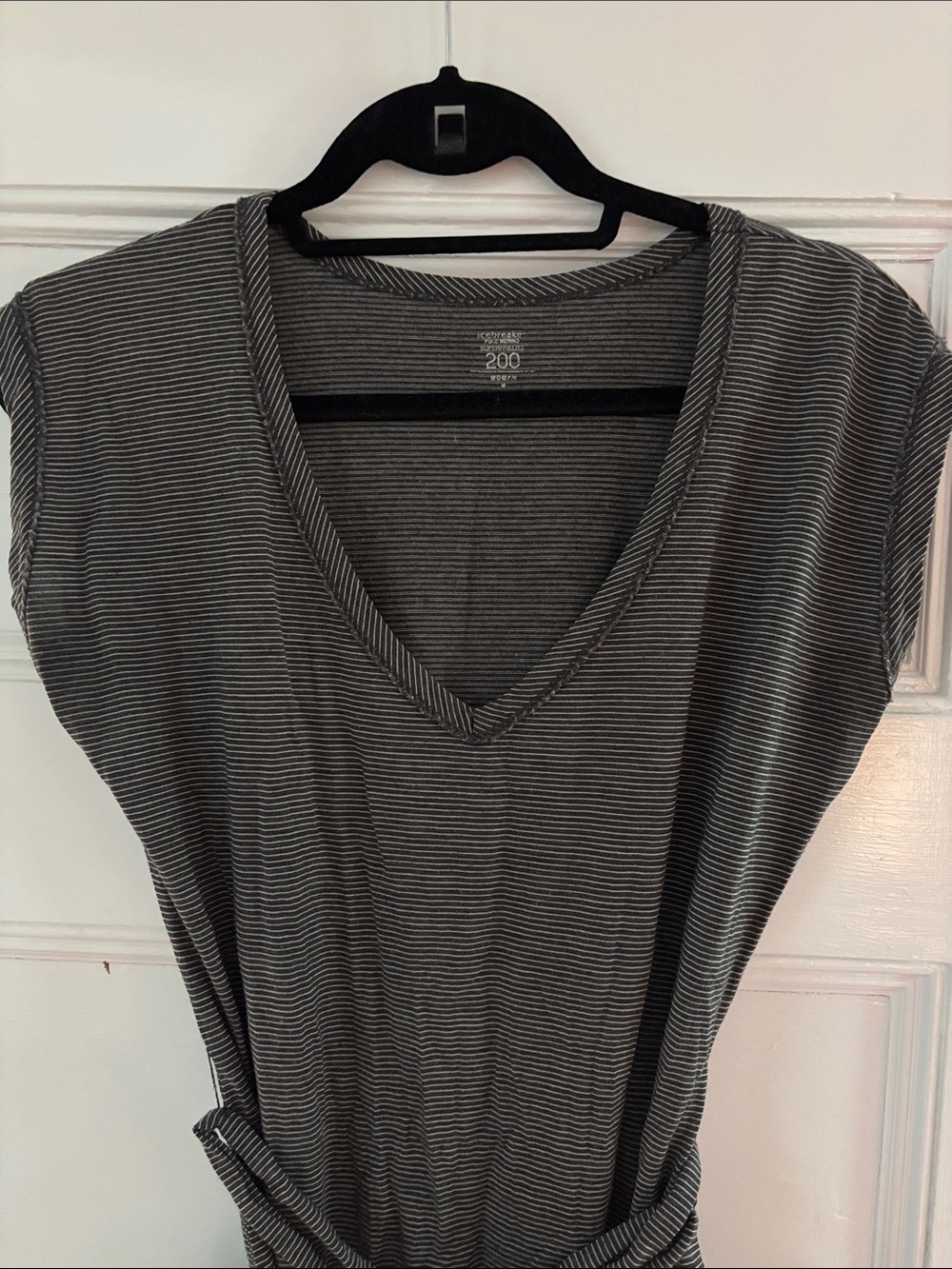 Icebreaker New Zealand Wool V-Neck Women's Travel Dress - Black & White Stripes